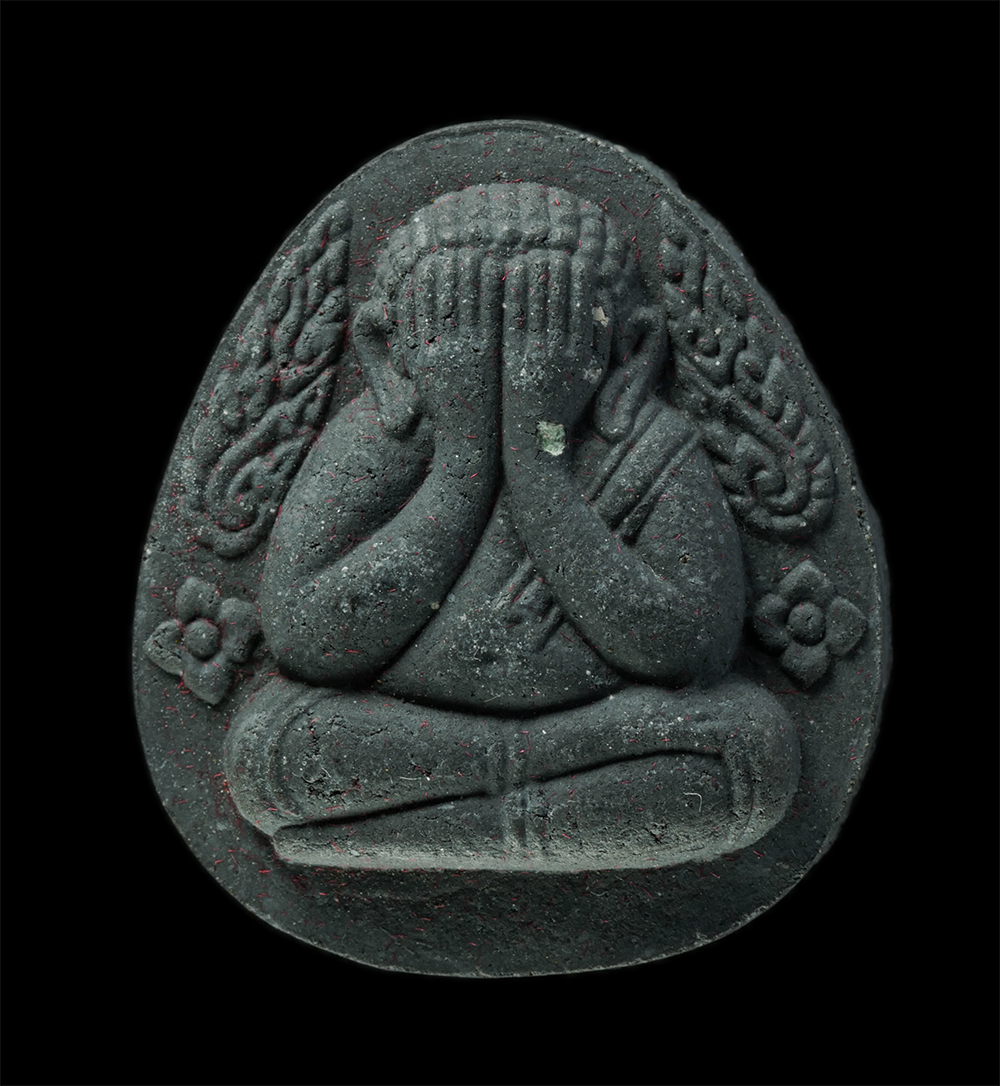 15Dec24 (6)p.jpg - พระปิดตา หลวปู่ทวด รุ่นมหาราช วัดเกาะแก้วอรุณคาม  ต.หนองหมู อ.วิหารแดง จ.สระบุรี  ปลุกเสก ณ วัดช้างให้ อ.โคกโพธิ์ จ.ปัตตานี ปี2538 พระอาจารย์นอง วัดทร [..] | https://kamulet.in.th